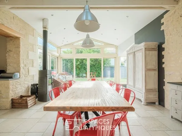 Spacieuse maison familiale pleine de charme proche Poitiers