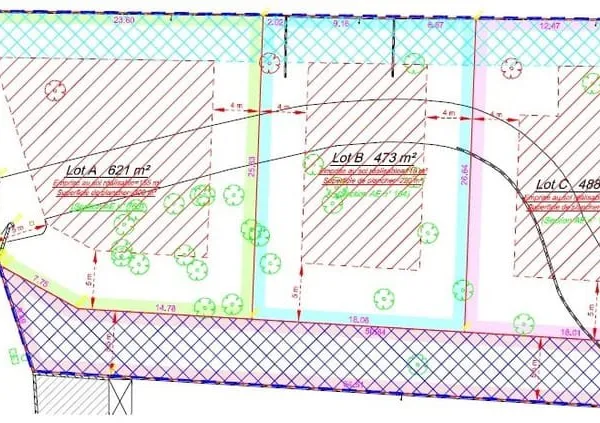 BOISSETTES - TERRAIN A BATIR VIABILISE 488M2