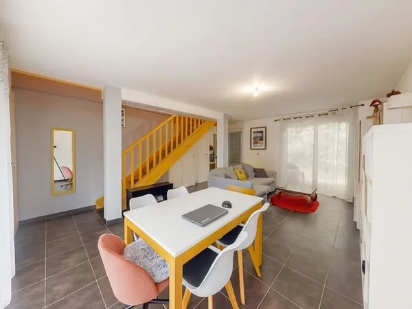 Maison 4 pièces 85 m²