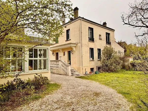 Maison 6 pièces 135 m²