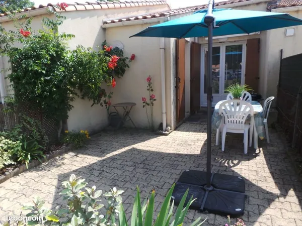 Maison 32 m2 avec parking/ 800 m plage Royan