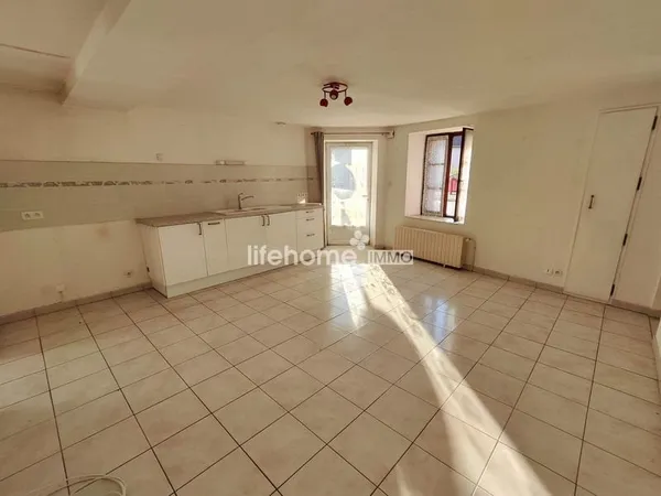 Maison pleine de potentiel