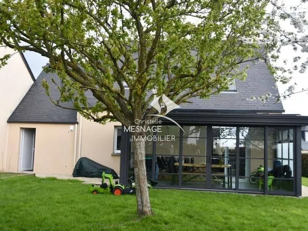 À vendre en EXCLUSIVITE chez Christelle Mesnage- LANVALLAY -