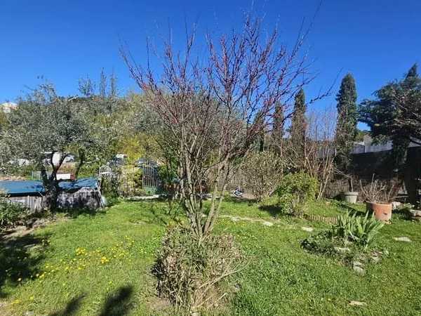Maison de village 170 m2 avec jardin