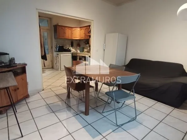 Appartement T4 en Duplex avec cave et cour fermée - LOT 1