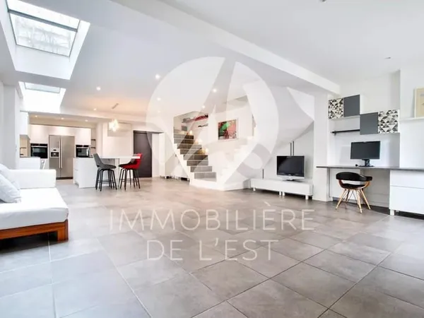 DUPLEX - MONPLAISIR - 117m²
