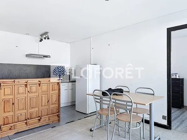 Location - Appartement meublé - St Varent