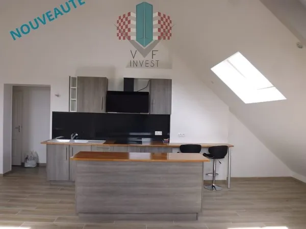 EVREUX .immeuble usage mixte 5 lots dont 4 loués, investisse