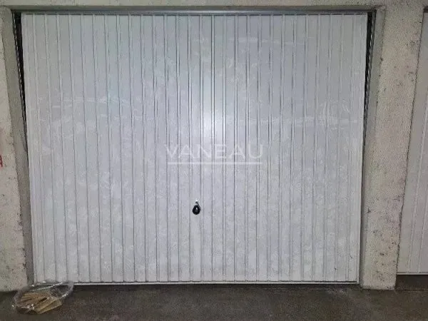 Parking 13 m²