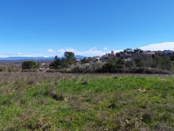 Terrain 1000 m²