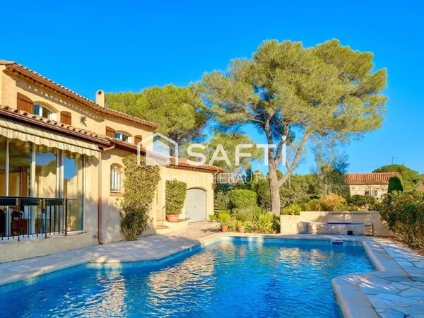 Frejus- Domaine de la Vielle Bergerie