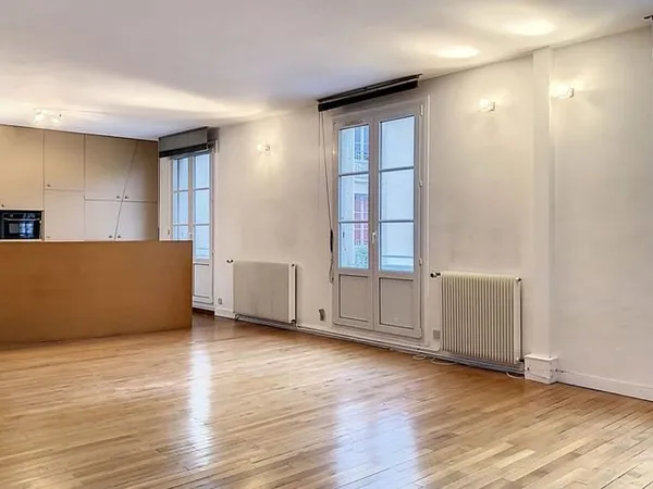 Appartement 1 pièce 89 m²