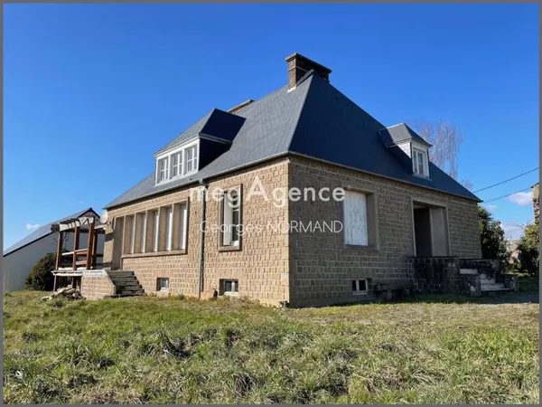 Maison a rénover, magnifique potentiel