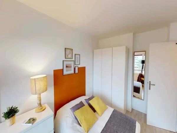 Studio 1 pièce 15 m²