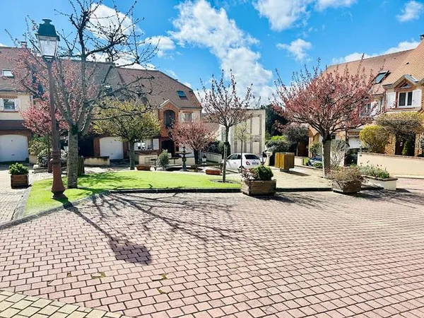 Maison 6 pièces 161 m²