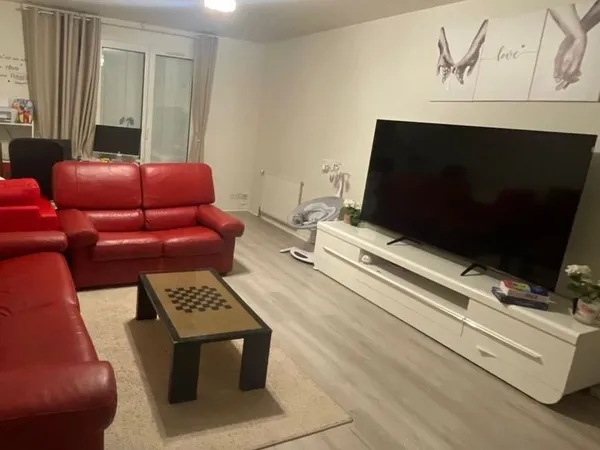 🏡 Location à Louer - 2Chambres à Chalette-sur-Loing