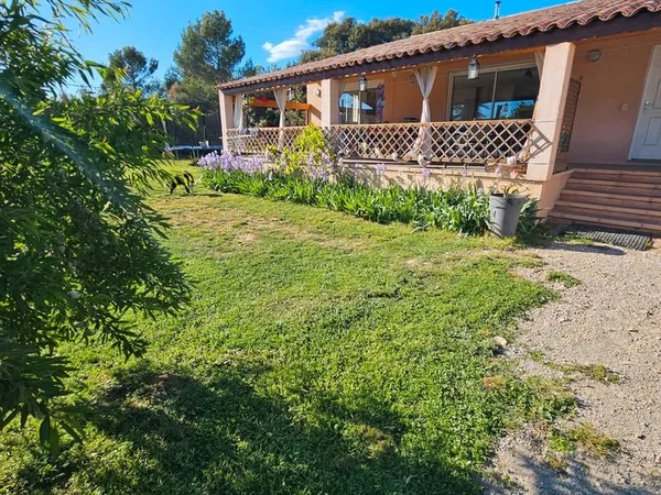 Villa - 6 pièces - 128m²