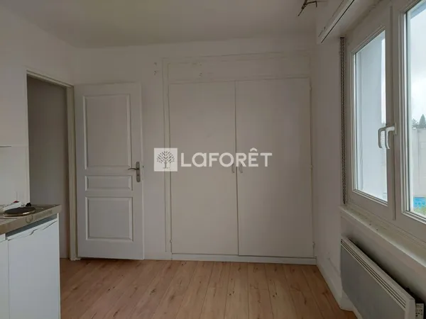 Studio 1 pièce 16 m²