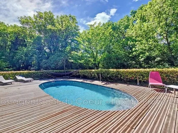 Maison 7 pièces 170 m²