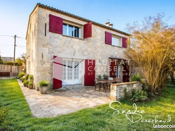 Maison 5 pièces 229 m²