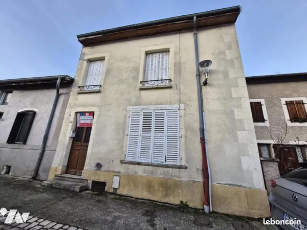 Maison 8 pièces 148 m²
