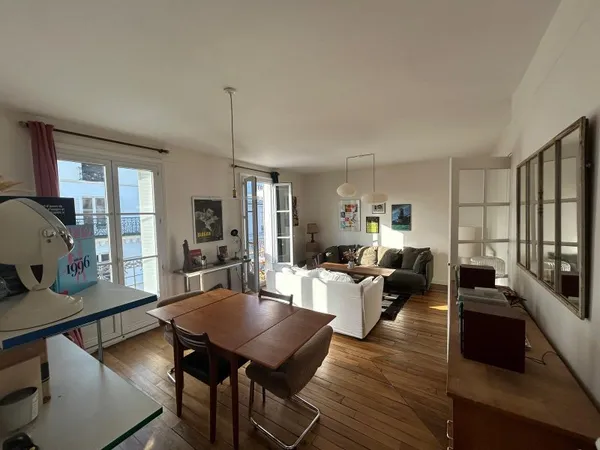 Location saisonnière appartement Clichy avec balcon filant (92) Août 2025