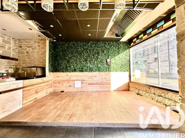 Local commercial 84 m²