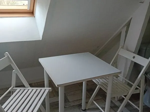 Mini studio