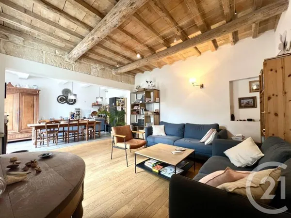 Maison 7 pièces 148 m²