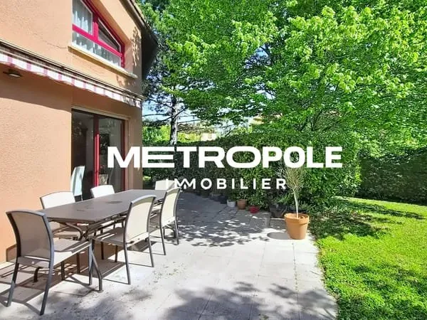 Maison familiale T6 de 157 m2 environ