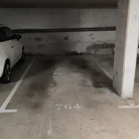 Parking a louer dans résidence