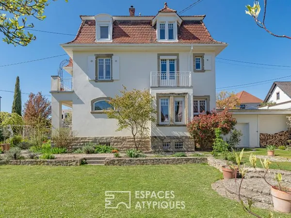 Maison de maître début XXe siècle et son jardin verdoyant