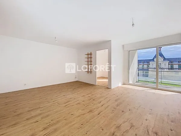 Appartement de type 4 de 85m² entièrement rénové.