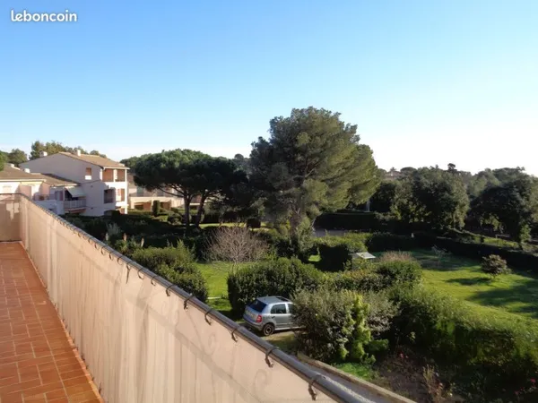 Bel appartement F4 proche de la mer