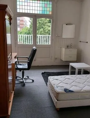 Chambre 1 pièce 18 m²