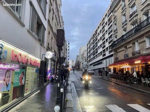 Bar, brasserie 180 m² Paris