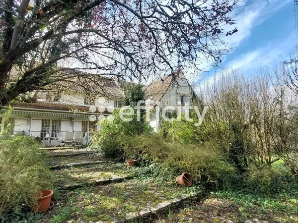 Maison Vente Eysines 8p 314m² 376000€