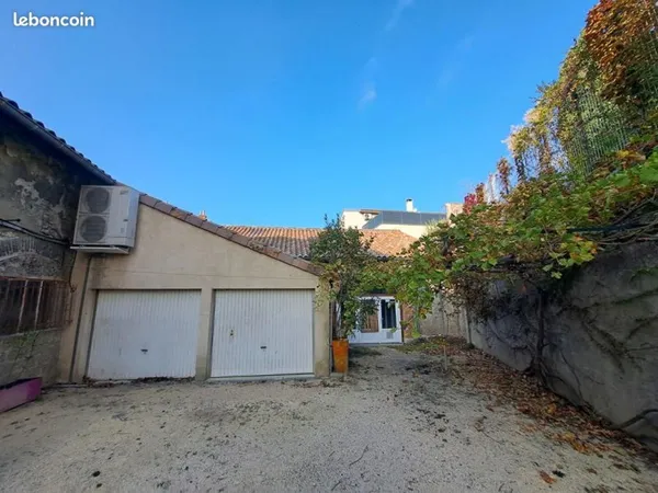 Local commercial 142 m²