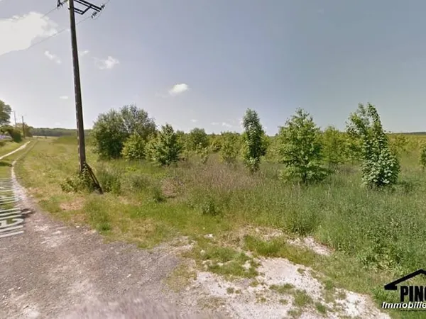 Terrain 1600 m²