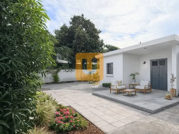 Maison avec potentiel au coeur de St-Paul