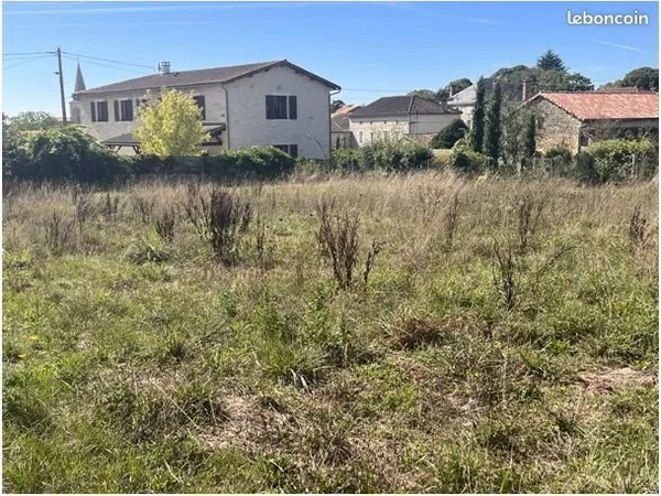 Terrain 770 m² Saint Claud