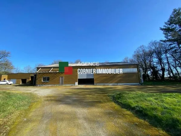 Local professionnel de 547m² au sol