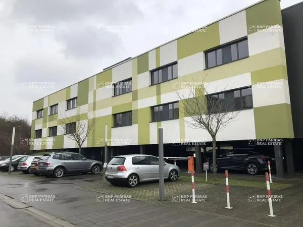 Bureaux 442 m²
