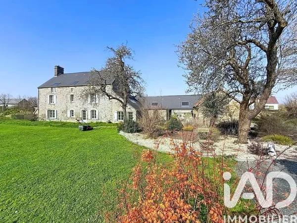 Vente Maison/villa 10 pièces