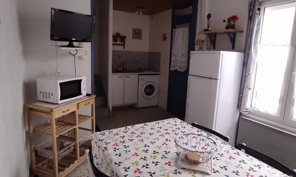 Location étudiante de 30 m2 proche des écoles et de la ville