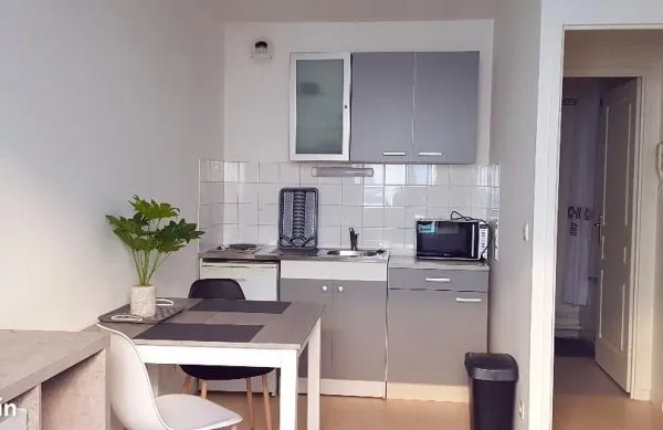 Vente studio loué et meublé
