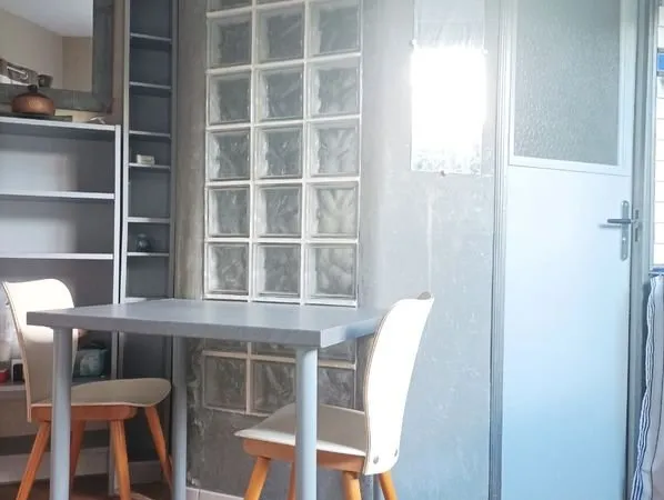 Studio meublé à 3 mn à pied du RER A "Fontenay sous Bois"