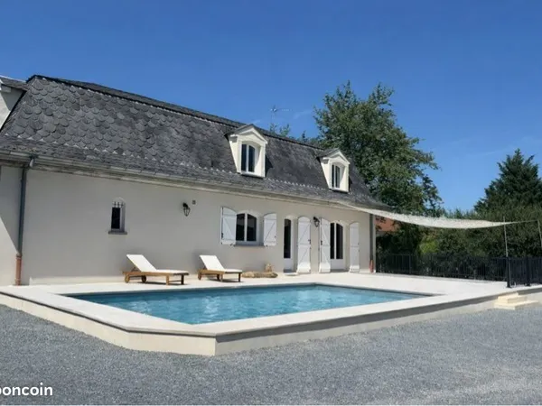 Propriété de charme avec parc arboré et piscine - 200 m² de volumes et de lumière