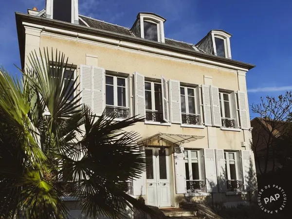 Maison 6 pièces 231 m²