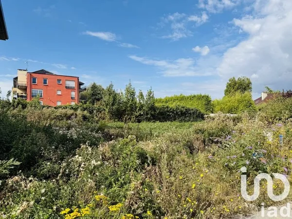 Terrain 470 m²